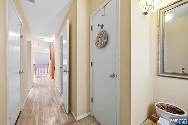 48 Beacon Hill Road D, West Milford, NJ 07480