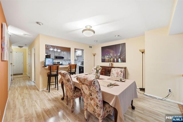 48 Beacon Hill Road D, West Milford, NJ 07480