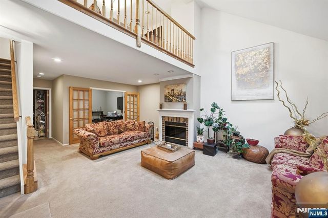 48 Beacon Hill Road D, West Milford, NJ 07480