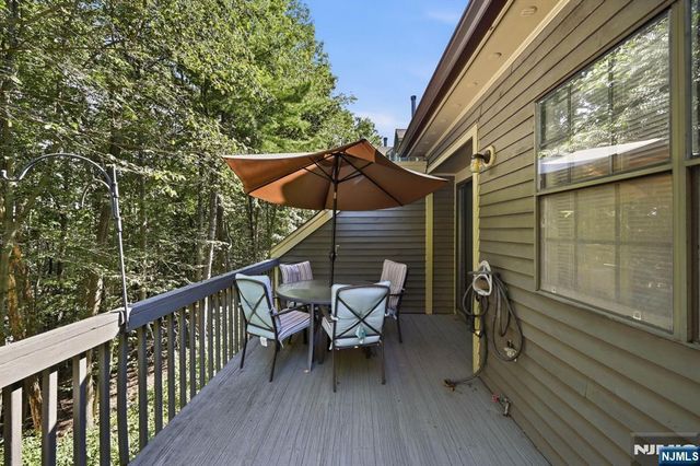 48 Beacon Hill Road D, West Milford, NJ 07480