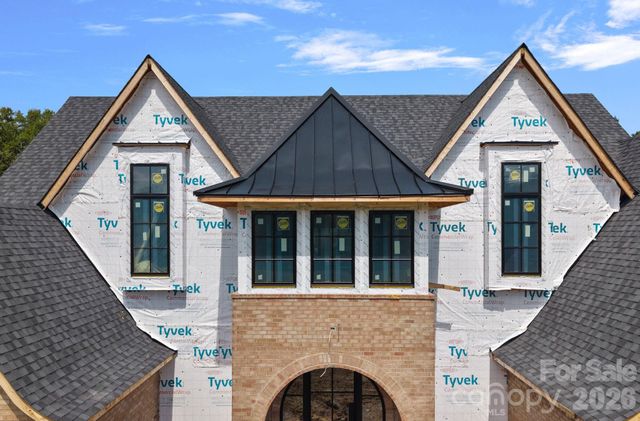 1011 Helaina Court, Waxhaw, NC 28173