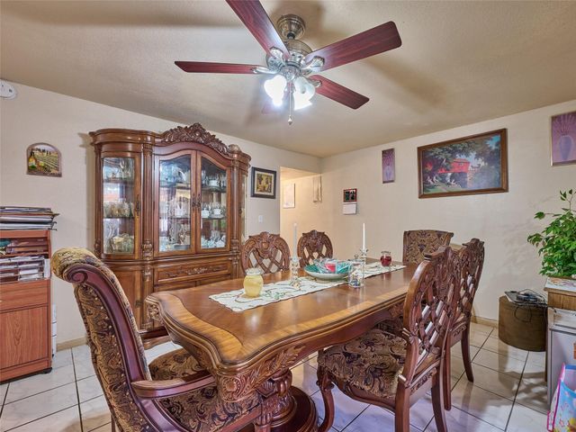 33 Spinning Wheel Lane 33, Tamarac, FL 33319