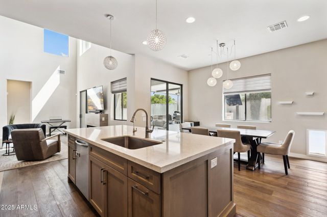 3419 N 62nd Street, Scottsdale, AZ 85251