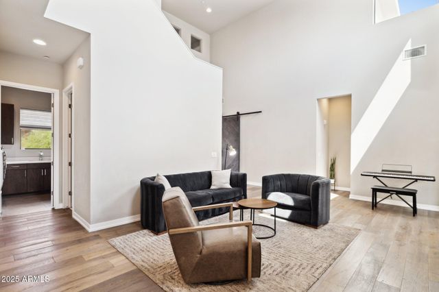 3419 N 62nd Street, Scottsdale, AZ 85251