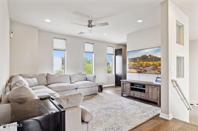 3419 N 62nd Street, Scottsdale, AZ 85251