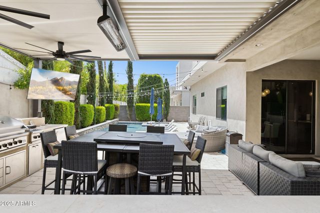 3419 N 62nd Street, Scottsdale, AZ 85251