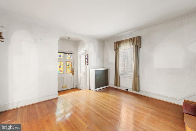 1702 WEBSTER ST NW, Washington, DC 20011