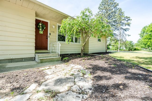1738 Maiden Lane, Saint Joseph, MI 49085