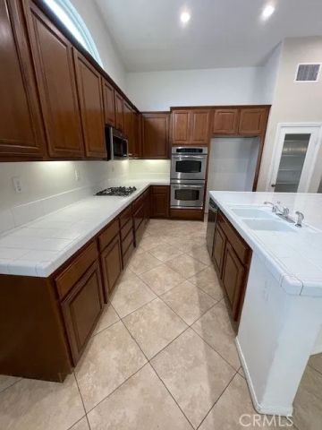 34276 Torrey Pines Ct, Lake Elsinore, CA 92532