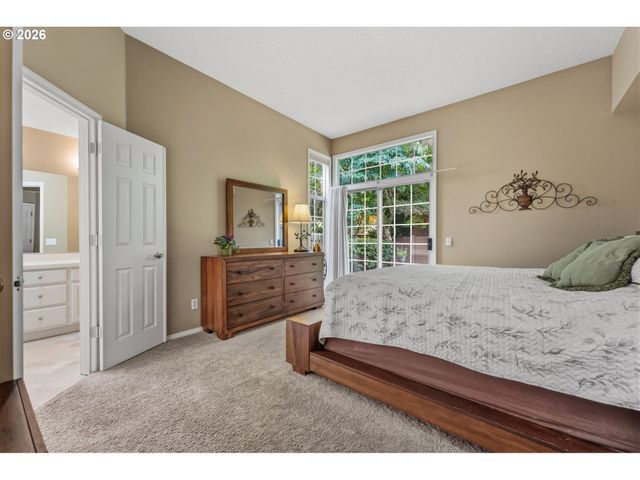 15465 TANAGER Dr, Lake Oswego, OR 97035