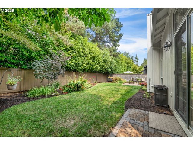 15465 TANAGER Dr, Lake Oswego, OR 97035