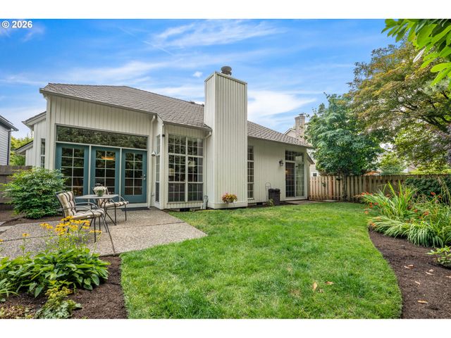 15465 TANAGER Dr, Lake Oswego, OR 97035