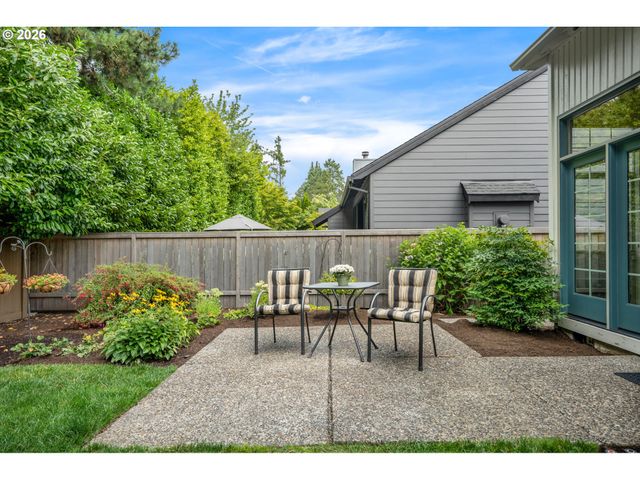 15465 TANAGER Dr, Lake Oswego, OR 97035