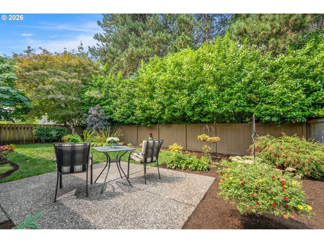 15465 TANAGER Dr, Lake Oswego, OR 97035