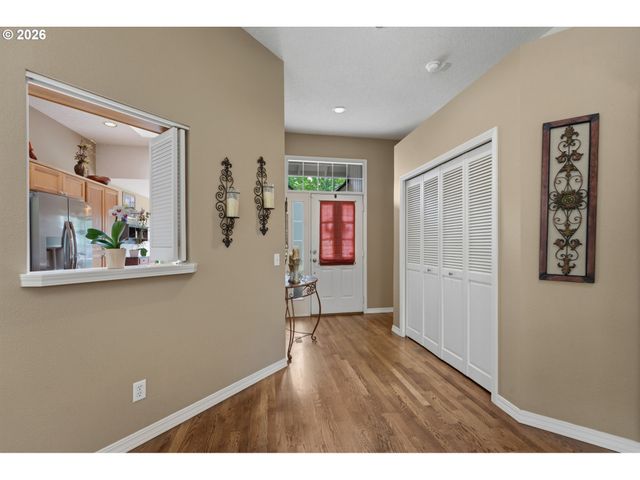 15465 TANAGER Dr, Lake Oswego, OR 97035