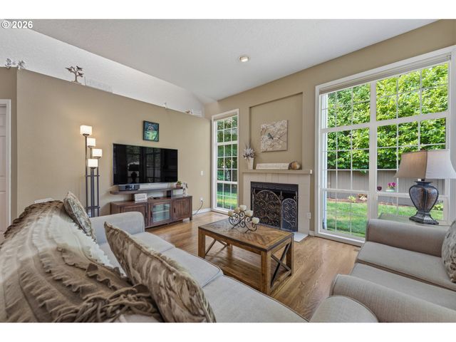 15465 TANAGER Dr, Lake Oswego, OR 97035
