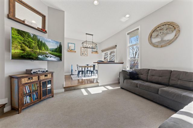 2106 141st Lane NW, Andover, MN 55304