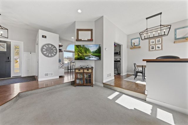 2106 141st Lane NW, Andover, MN 55304