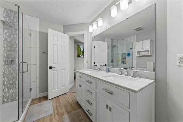 2106 141st Lane NW, Andover, MN 55304