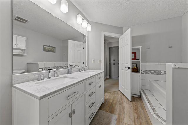 2106 141st Lane NW, Andover, MN 55304