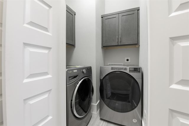 819 Algona Avenue, Houston, TX 77008