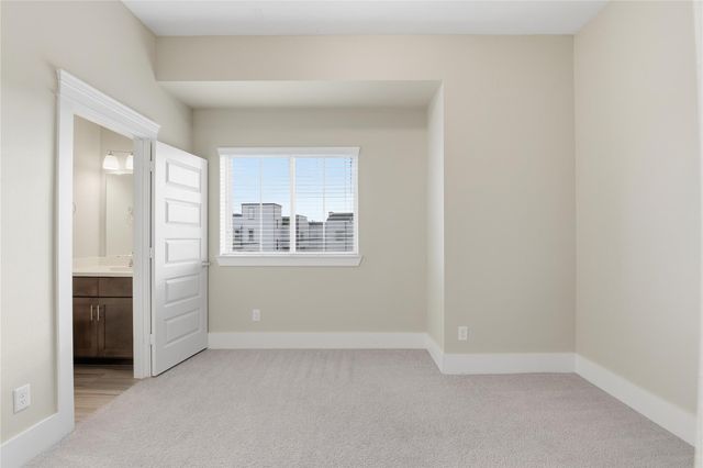 819 Algona Avenue, Houston, TX 77008