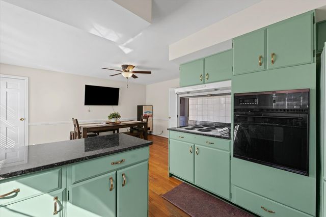 2404 Melrose Drive, Champaign, IL 61820