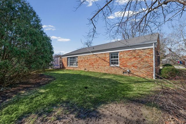 2404 Melrose Drive, Champaign, IL 61820