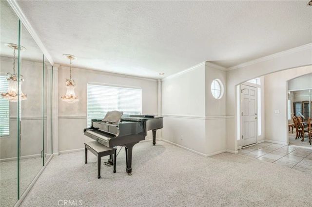 860 E Dartmouth, Fresno, CA 93730