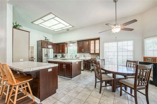 860 E Dartmouth, Fresno, CA 93730