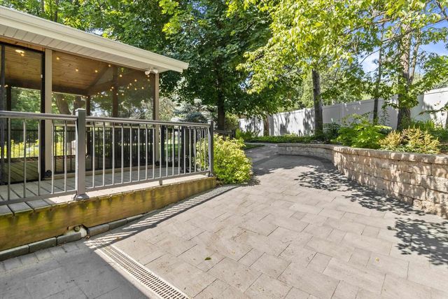 408 Sethne Court, Monona, WI 53716