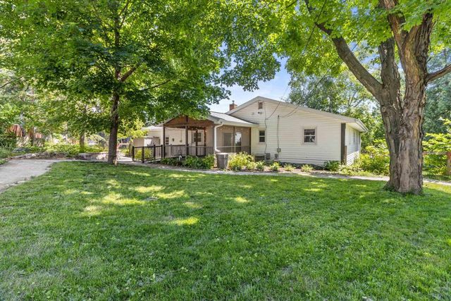 408 Sethne Court, Monona, WI 53716