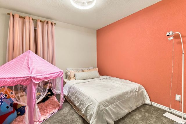 5323 Spanish Bluebells, San Antonio, TX 78261