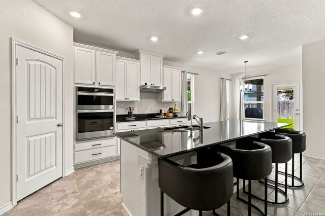 5323 Spanish Bluebells, San Antonio, TX 78261