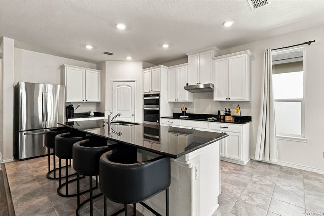 5323 Spanish Bluebells, San Antonio, TX 78261