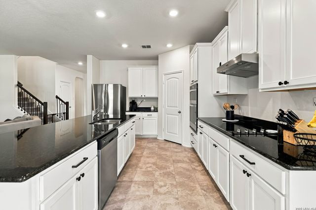 5323 Spanish Bluebells, San Antonio, TX 78261