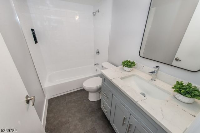 1412 Edison Glen Ter, Edison Twp., NJ 08837