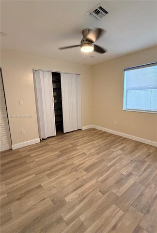 4350 NW 14th St, Lauderhill, FL 33313