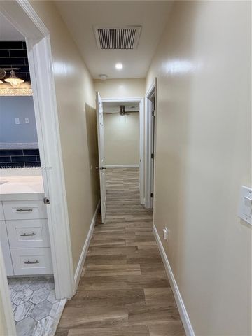 4350 NW 14th St, Lauderhill, FL 33313