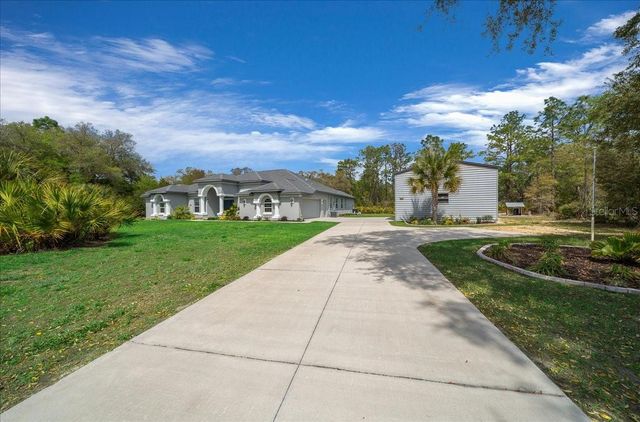 11667 W BLUEBELL DRIVE, Crystal River, FL 34428
