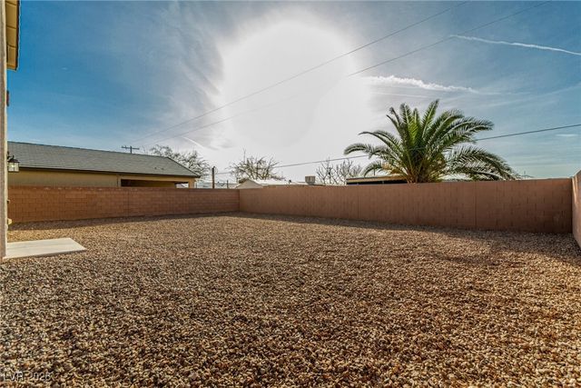 1933 Metamora Street, Las Vegas, NV 89115