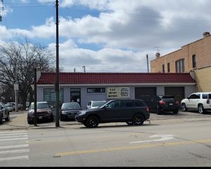7539 W Irving Park Road, Chicago, IL 60634