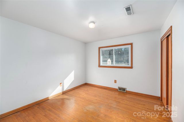 145 Killian Street, Waynesville, NC 28786