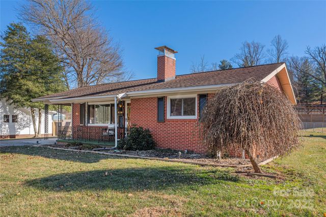 145 Killian Street, Waynesville, NC 28786