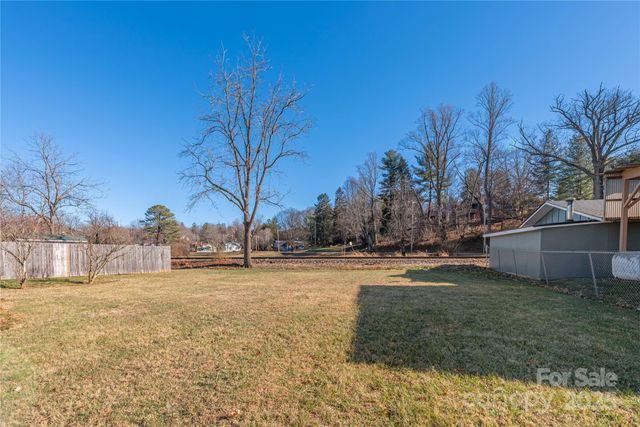 145 Killian Street, Waynesville, NC 28786