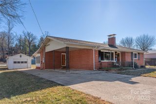 145 Killian Street, Waynesville, NC 28786