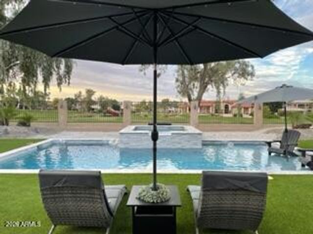 1211 W HONEYSUCKLE Lane, Chandler, AZ 85248