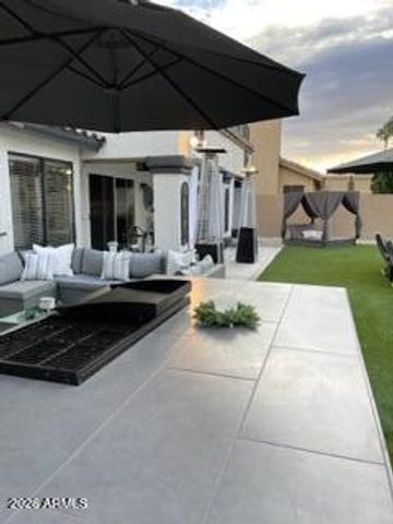 1211 W HONEYSUCKLE Lane, Chandler, AZ 85248