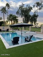 1211 W HONEYSUCKLE Lane, Chandler, AZ 85248
