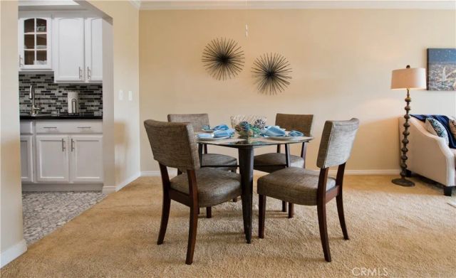 12830 Burbank Boulevard 305, Valley Village, CA 91607